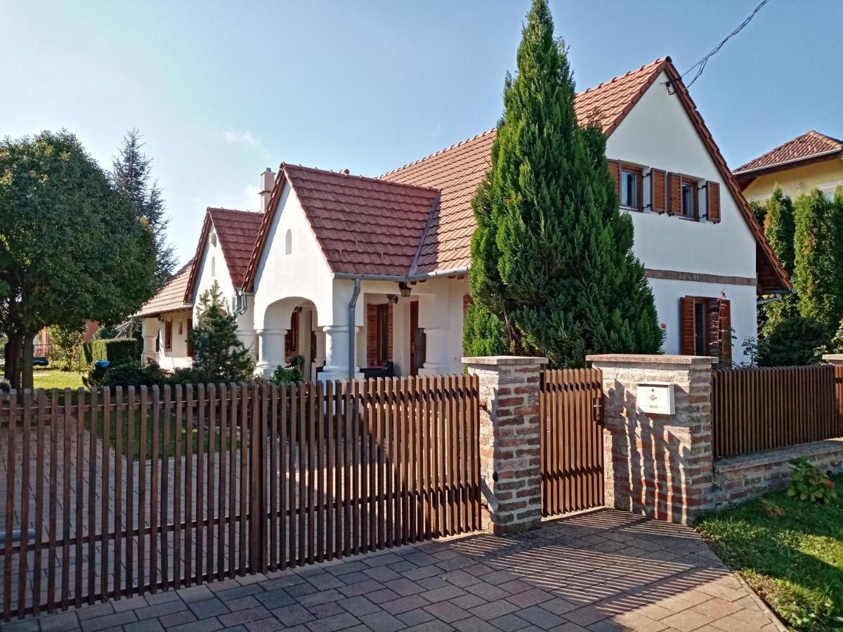 Negy Evszak Apartmanhaz Zalakaros Bagian luar foto